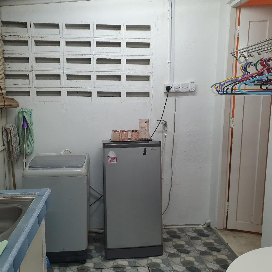 Homestay Cempaka Star Ipoh Exterior photo
